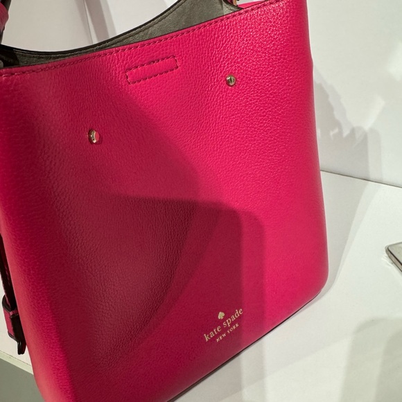 Kate Spade Vibrant Pink Crossbody Bag - Picture 4 of 6
